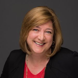 Meet your Posher, Lynn